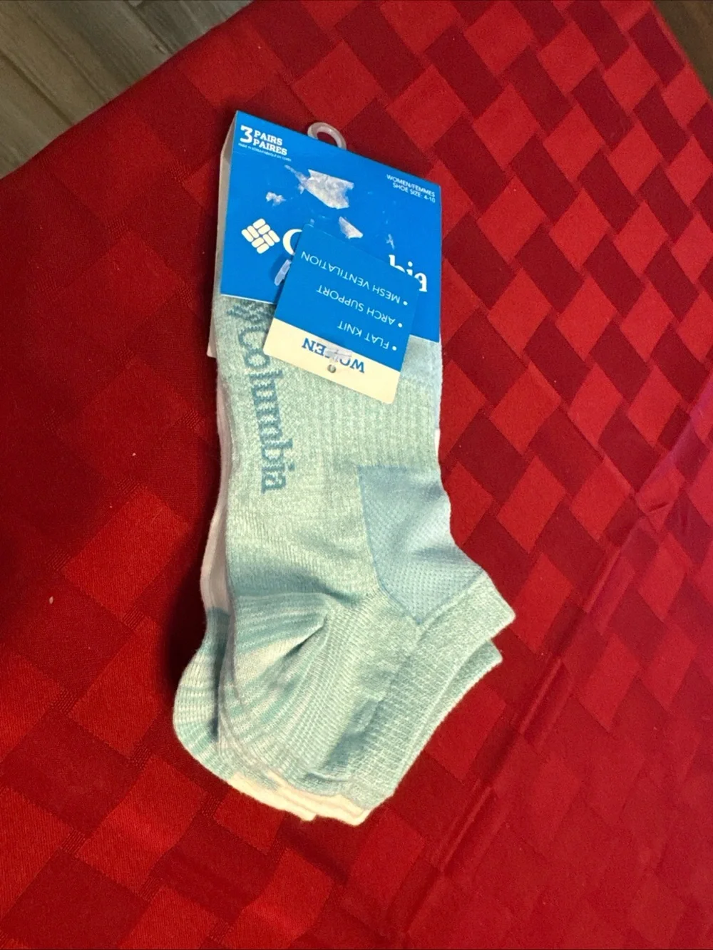 Columbia Women's 3-Pack Low-Cut Socks - Light Blue
